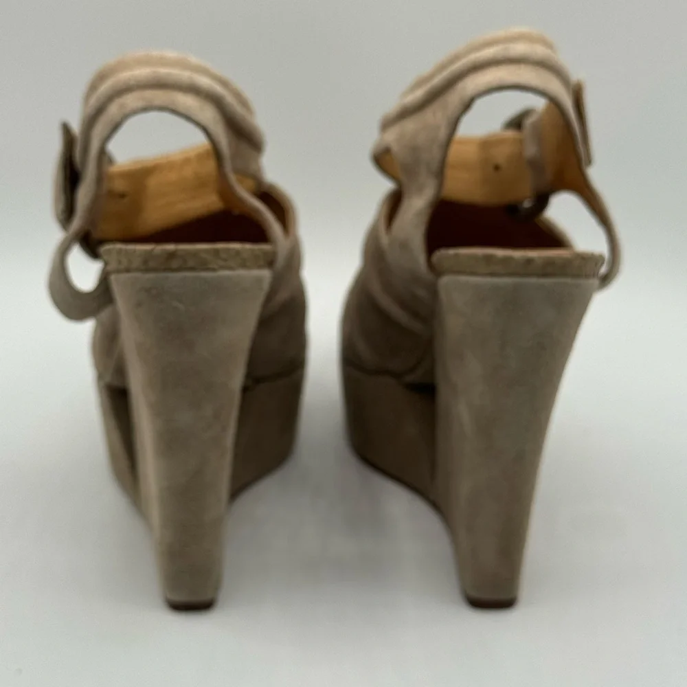 L.A.M.B wedge suede sandal size 5.5 Tan Suede